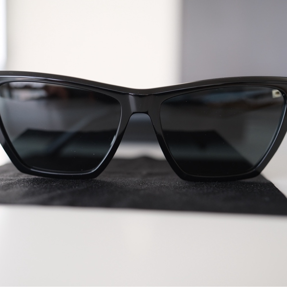 Saint Laurent Black and Gold Sunglasses - Picture 4 of 9